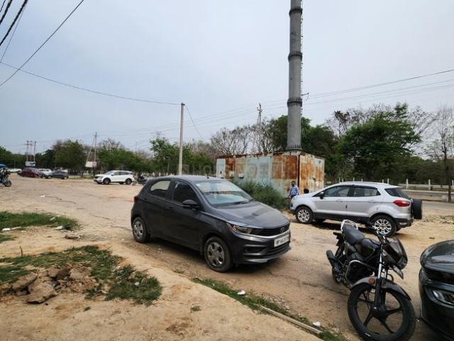 Residential Plot in Sector Xu 2 for resale Greater Noida. The reference number is 20838470