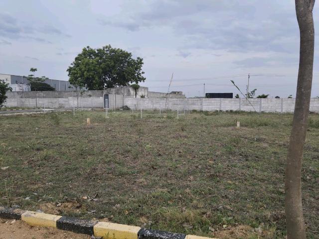 Residential Plot in Selaiyur for resale Chennai. The reference number is 19054844
