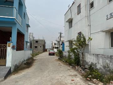 Residential Plot in Selaiyur for resale Chennai. The reference number is 20370876