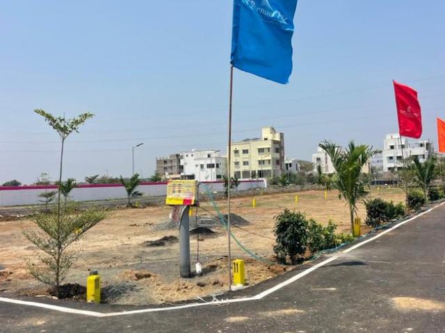 Residential Plot in Selaiyur for resale Chennai. The reference number is 20426606