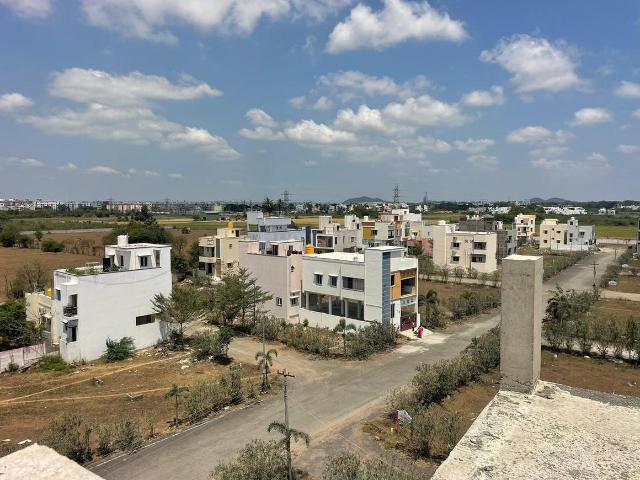 Residential Plot in Selaiyur for resale Chennai. The reference number is 20537711