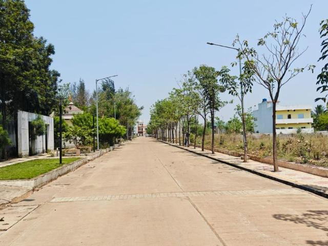 Residential Plot in Semariya 2 for resale Raipur. The reference number is 15997755