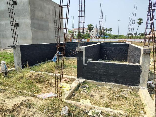 Residential Plot in Sembakkam for resale Chennai. The reference number is 20537364
