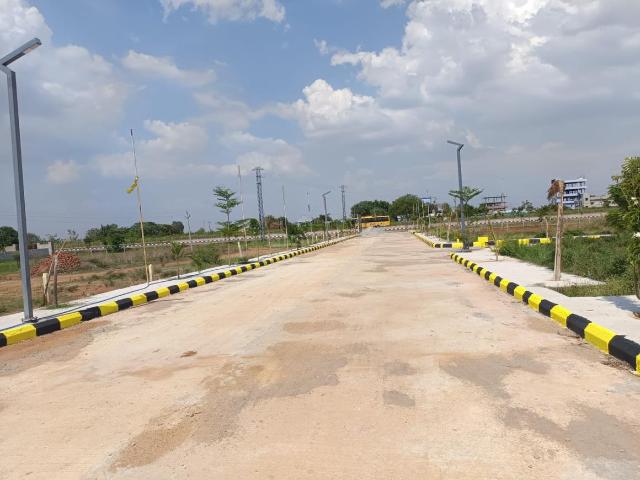 Residential Plot in Shankarpally for resale Hyderabad. The reference number is 20544929