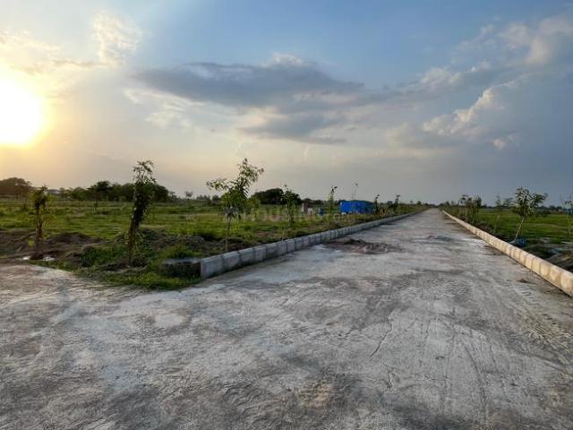 Residential Plot in Shadnagar for resale Ranga Reddy. The reference number is 18127701