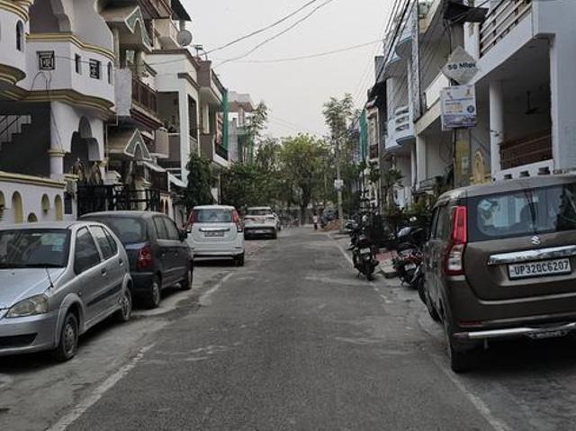 Residential Plot in Sharda Nagar for resale Lucknow. The reference number is 20217251