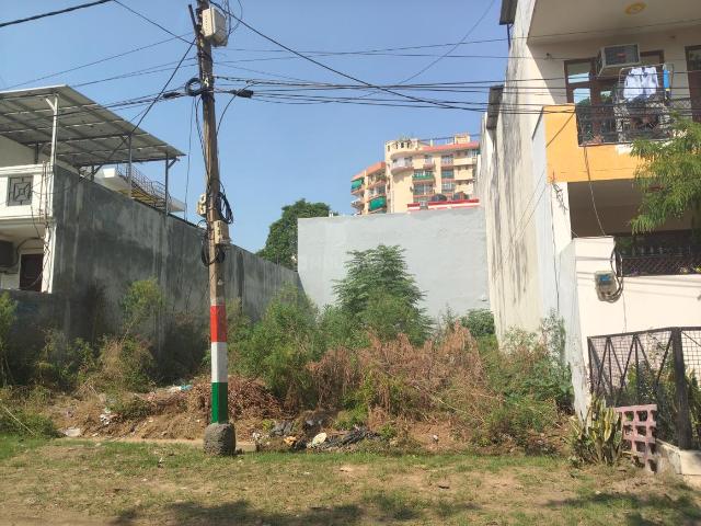 Residential Plot in Shastri Nagar for resale Ghaziabad. The reference number is 21338913