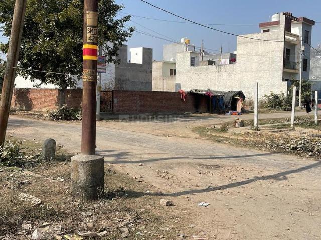 Residential Plot in Shastripuram for resale Agra. The reference number is 20571282