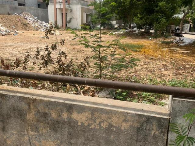 Residential Plot in Shela for resale Ahmedabad. The reference number is 17396414