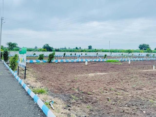 Residential Plot in Shikrapur for resale Pune. The reference number is 18227138