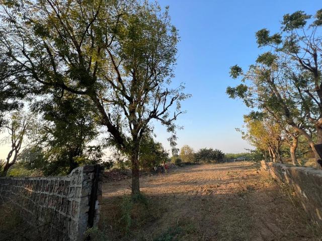 Residential Plot in Shilaj for resale Ahmedabad. The reference number is 19068096