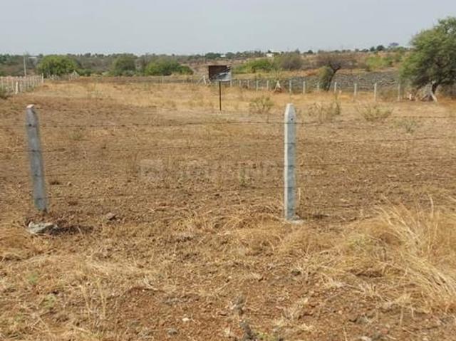 Residential Plot in Shirur for resale Pune. The reference number is 20838085