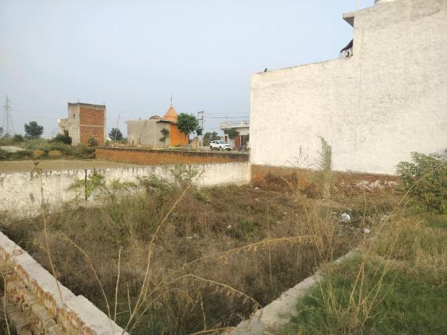 Residential Plot in Shobhapur for resale Ghaziabad. The reference number is 14781793