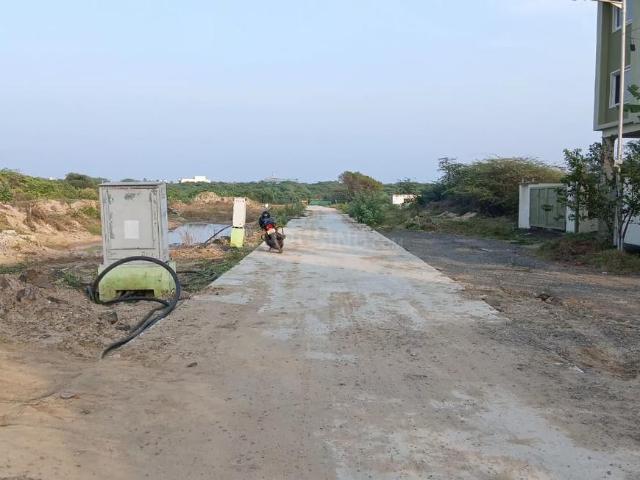 Residential Plot in Sholinganallur for resale Chennai. The reference number is 19494910