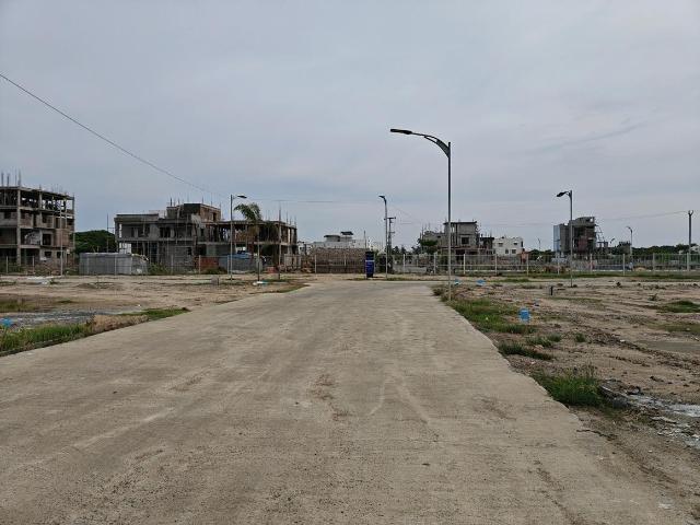 Residential Plot in Sholinganallur for resale Chennai. The reference number is 21162865