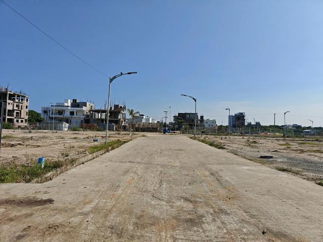 Residential Plot in Sholinganallur for resale Chennai. The reference number is 21247705