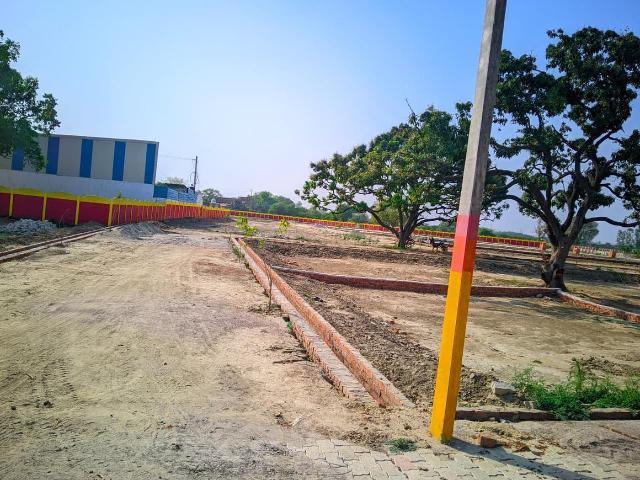 Residential Plot in Shukla Ganj for resale Kanpur. The reference number is 19833326