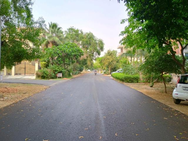 Residential Plot in Sigma 1 for resale Greater Noida. The reference number is 14215637