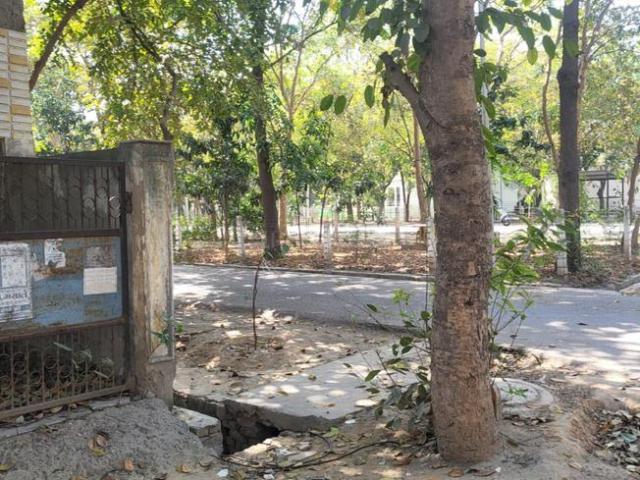 Residential Plot in Sigma 2 for resale Greater Noida. The reference number is 20499798