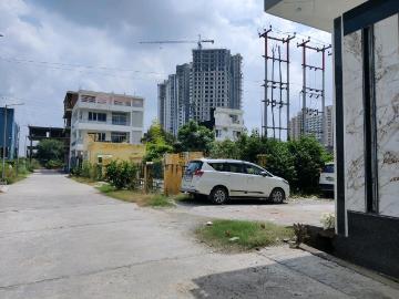 Residential Plot in Siddharth Vihar for resale Ghaziabad. The reference number is 18014986