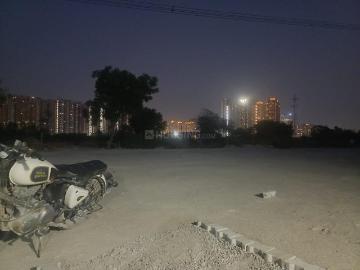 Residential Plot in Siddharth Vihar for resale Ghaziabad. The reference number is 18499567