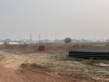 Residential Plot in Sikrod for resale Ghaziabad. The reference number is 13439347