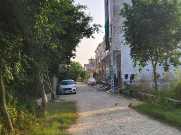 Residential Plot in Sikrod for resale Ghaziabad. The reference number is 18445649