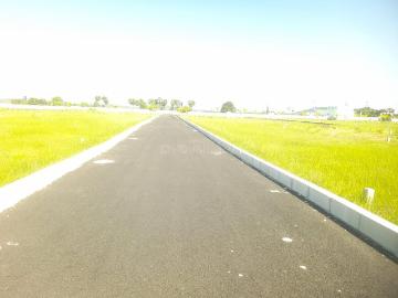 Residential Plot in Singaperumal Koil for resale Chennai. The reference number is 20560764