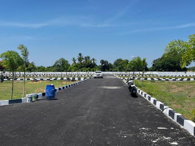 Residential Plot in Singaperumal Koil for resale Chennai. The reference number is 20905657