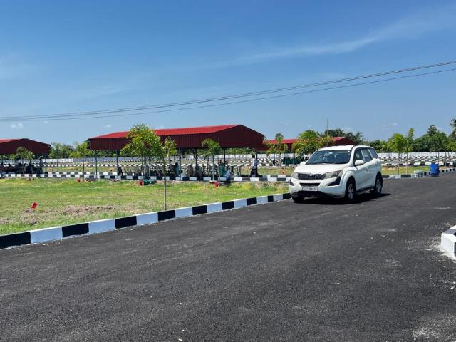 Residential Plot in Singaperumal Koil for resale Chennai. The reference number is 21231792