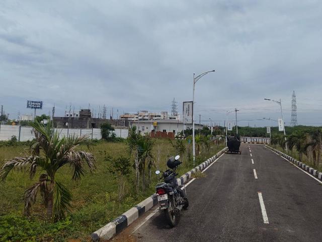 Residential Plot in Singaperumal Koil for resale Chennai. The reference number is 21315115
