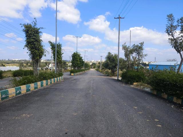 Residential Plot in Sipcot Ph. I for resale Hosur. The reference number is 19072249