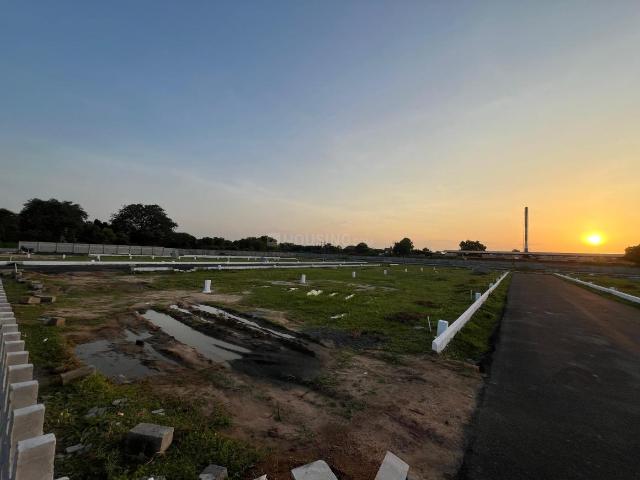 Residential Plot in Siruseri for resale Chennai. The reference number is 19549562