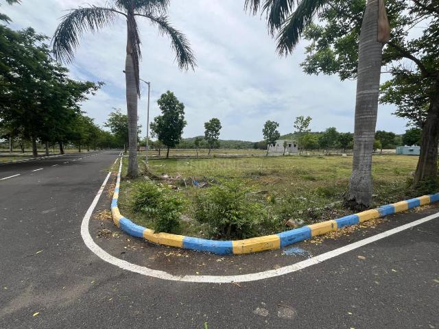 Residential Plot in Siruseri for resale Chennai. The reference number is 20539690