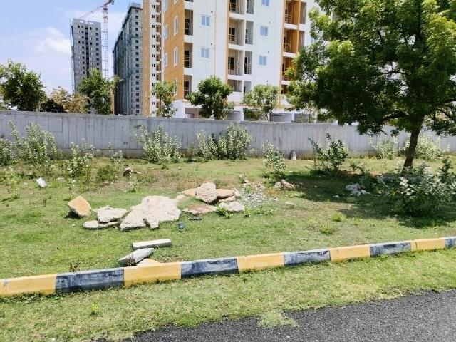 Residential Plot in Siruseri for resale Chennai. The reference number is 21080206