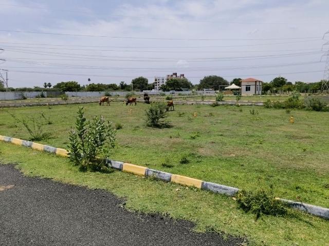 Residential Plot in Siruseri for resale Chennai. The reference number is 21080209