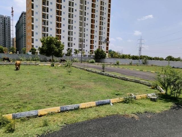 Residential Plot in Siruseri for resale Chennai. The reference number is 21080221