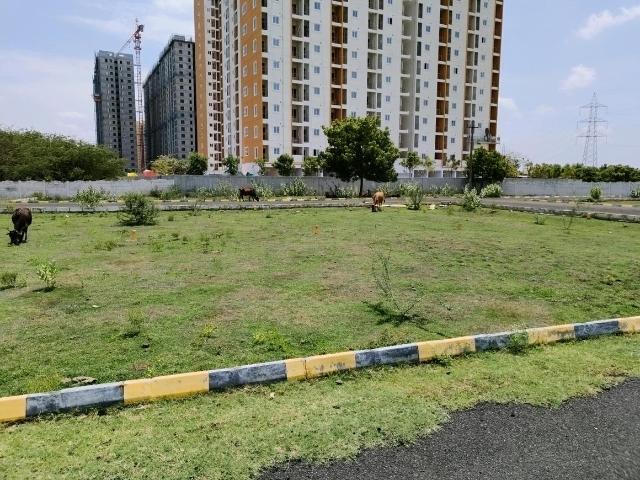 Residential Plot in Siruseri for resale Chennai. The reference number is 21080229