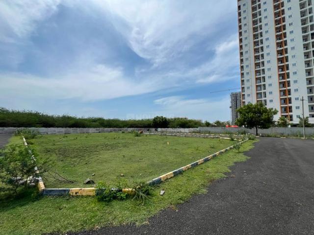 Residential Plot in Siruseri for resale Chennai. The reference number is 21020020