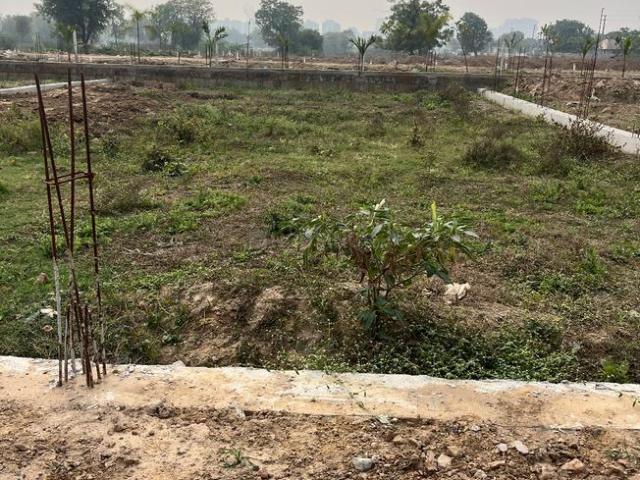 Residential Plot in Sola for resale Ahmedabad. The reference number is 19003019