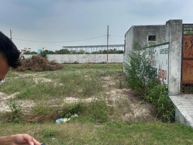 Residential Plot in Sonia Vihar for resale New Delhi. The reference number is 17771405