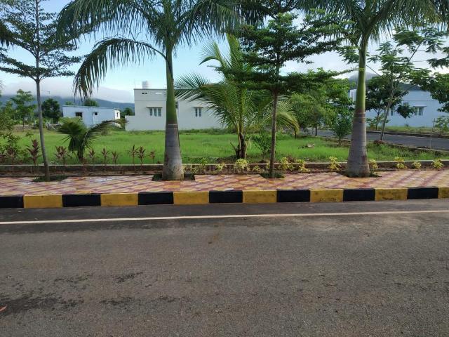 Residential Plot in Sontyam for resale Visakhapatnam. The reference number is 20623114