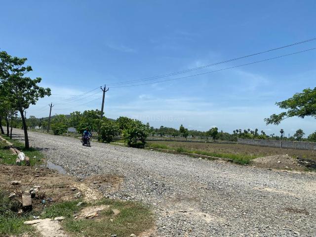 Residential Plot in Sriperumbudur for resale Chennai. The reference number is 21298224