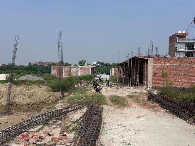 Residential Plot in Tugalpur for resale Greater Noida. The reference number is 21136777