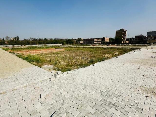 Residential Plot in Tugalpur for resale Greater Noida. The reference number is 21136898