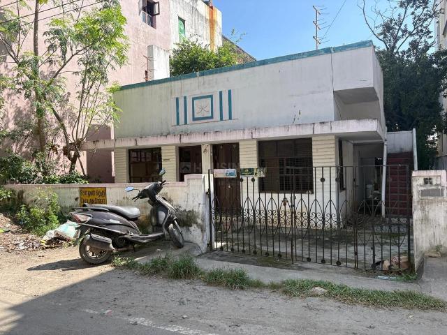 Residential Plot in T Nagar for resale Chennai. The reference number is 21192666