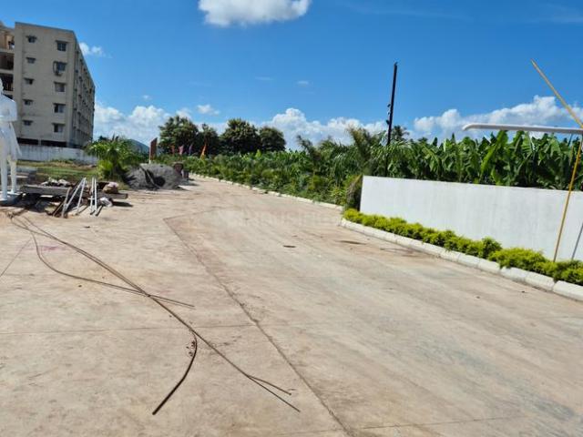 Residential Plot in Tadepalli for resale Vijayawada. The reference number is 15568514