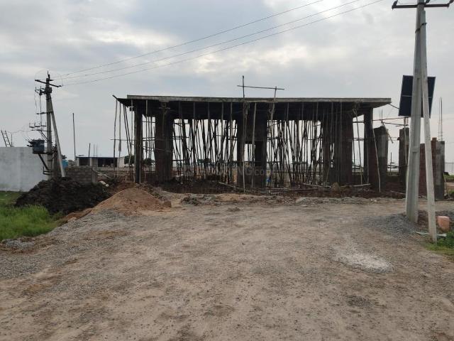 Residential Plot in Tadepalli for resale Vijayawada. The reference number is 20143959