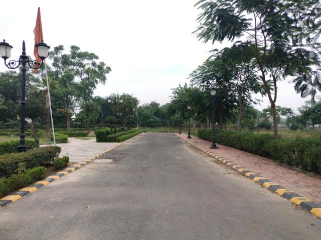 Residential Plot in Tajupur for resale Faridabad. The reference number is 18404802