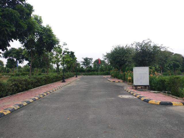 Residential Plot in Tajupur for resale Faridabad. The reference number is 19585438